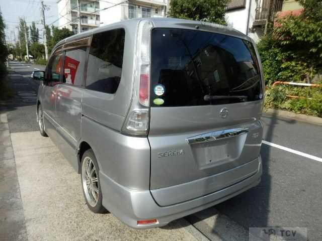 2010 Nissan Serena