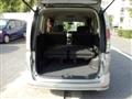 2010 Nissan Serena