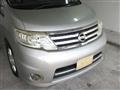 2009 Nissan Serena