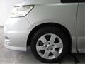 2009 Nissan Serena