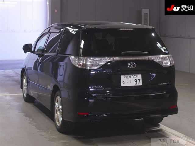 2013 Toyota Estima