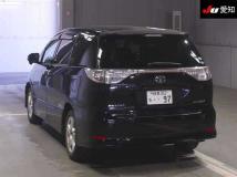 2013 Toyota Estima