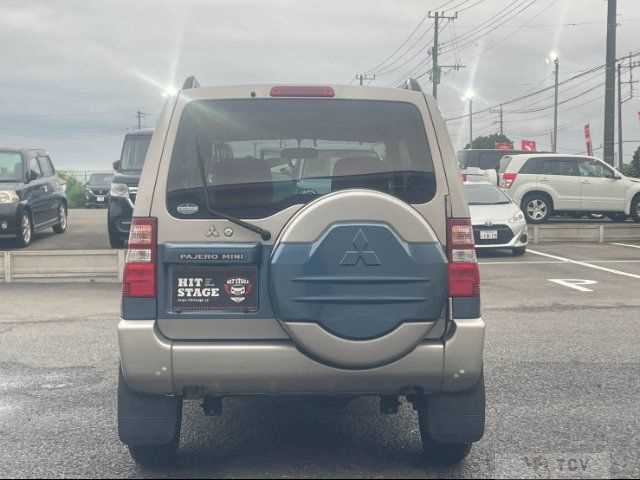 2003 Mitsubishi Pajero Mini