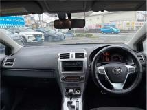 2013 Toyota Avensis Wagon