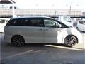 2013 Toyota Estima
