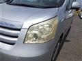 2010 Toyota Noah