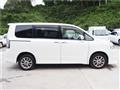 2008 Toyota Voxy