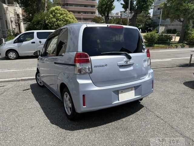 2013 Toyota SPADE
