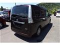2015 Nissan Serena