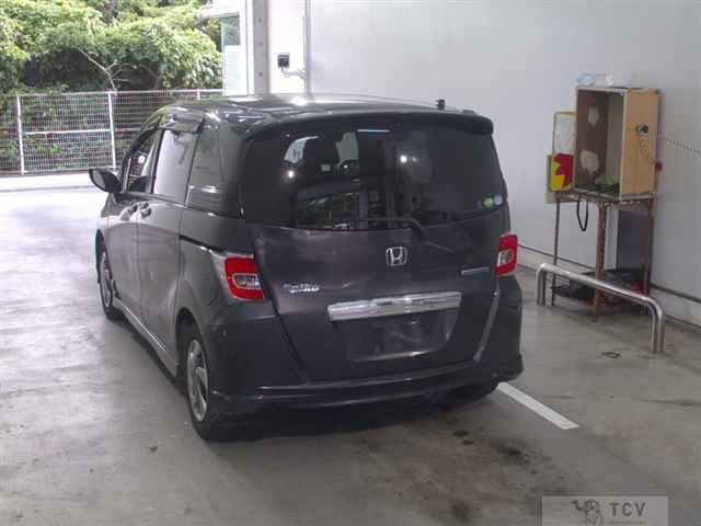 2015 Honda Freed Spike