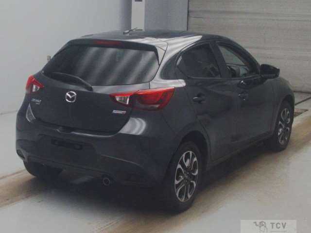 2015 Mazda Demio