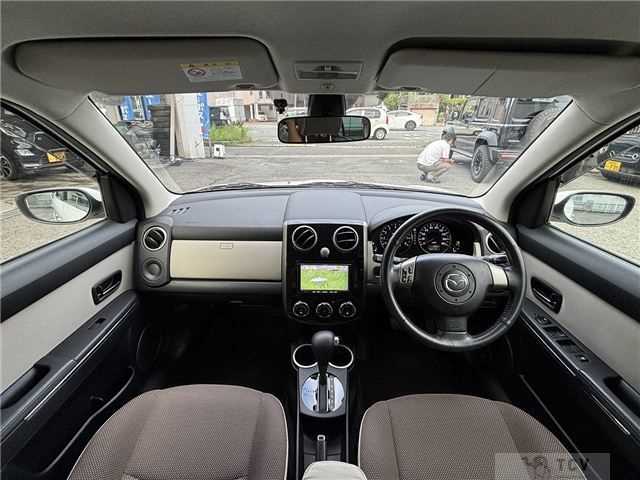 2013 Mazda Verisa