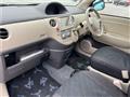 2010 Toyota Sienta