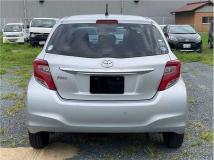 2015 Toyota Vitz