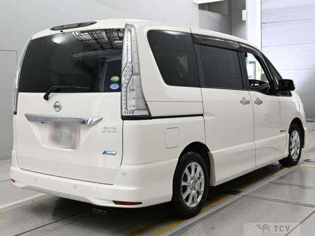 2014 Nissan Serena