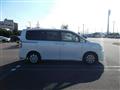2011 Toyota Voxy