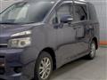 2011 Toyota Voxy
