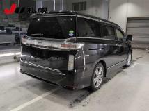 2015 Nissan Elgrand