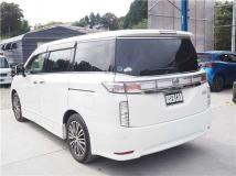 2015 Nissan Elgrand