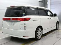2010 Nissan Elgrand