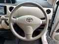 2013 Toyota Sienta