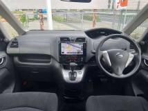 2013 Nissan Serena