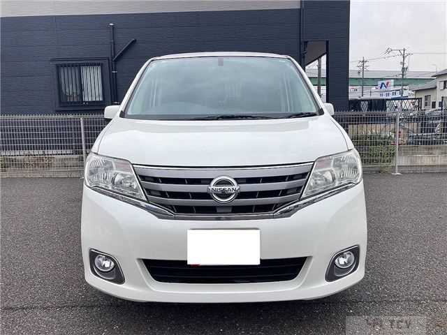 2013 Nissan Serena