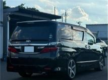 2014 Toyota Vellfire