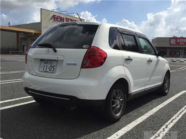 2013 Mazda Verisa