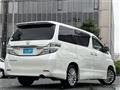2013 Toyota Vellfire