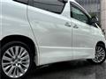 2013 Toyota Vellfire