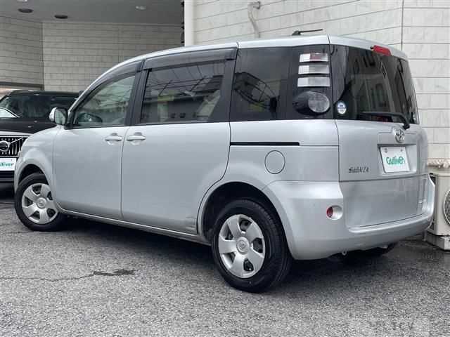 2007 Toyota Sienta