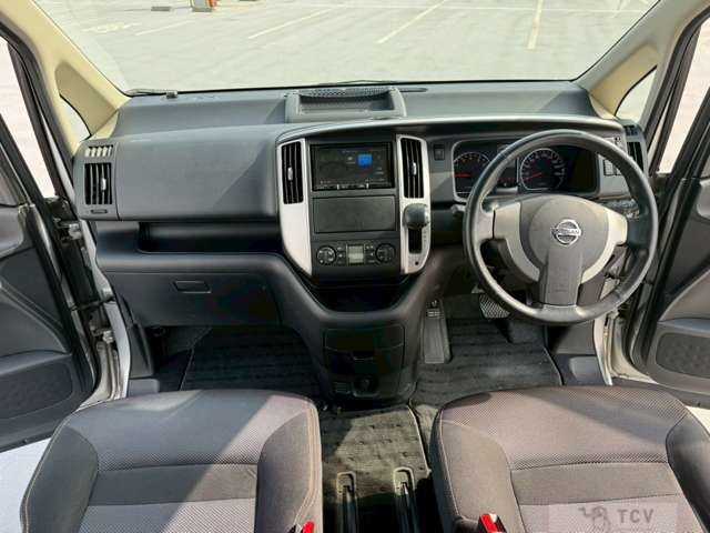 2009 Nissan Serena