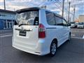 2007 Toyota Noah