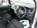 2011 Toyota Isis