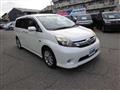 2011 Toyota Isis
