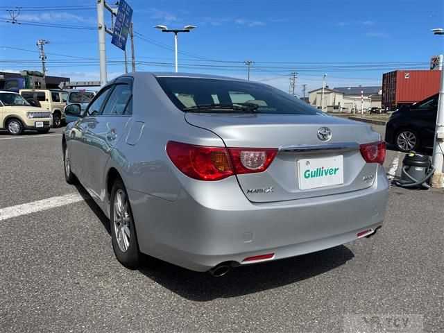 2011 Toyota Mark X