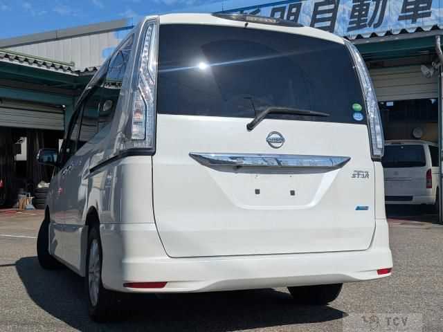 2014 Nissan Serena