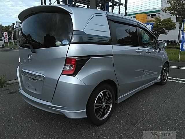 2010 Honda Freed Spike