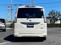 2015 Nissan Serena