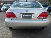 2004 Toyota Crown