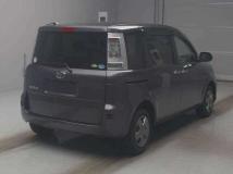 2011 Toyota Sienta