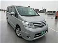 2009 Nissan Serena