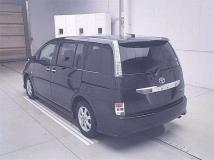 2012 Toyota Isis