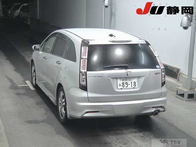2013 Honda Stream