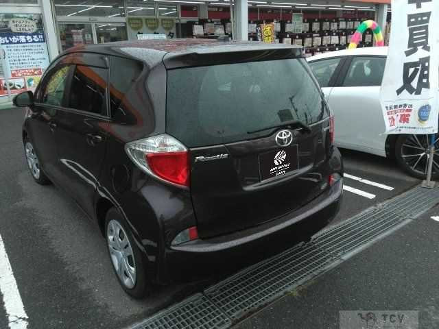 2011 Toyota Ractis