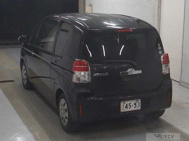 2016 Toyota SPADE