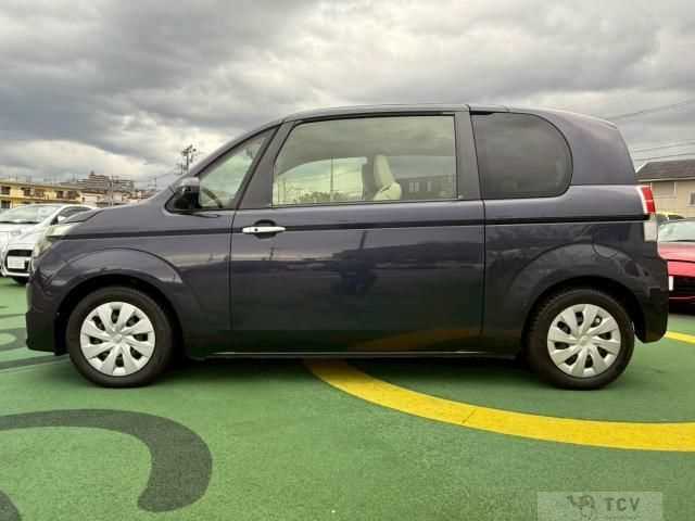 2015 Toyota SPADE