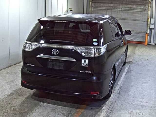 2014 Toyota Estima