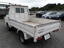 2001 Nissan Vanette Truck